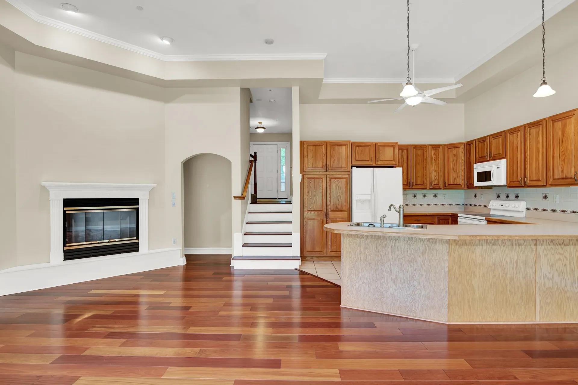 8 Deborah Lane Dover NH 03820