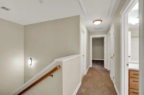 8 Deborah Lane Dover NH 03820