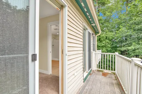 8 Deborah Lane Dover NH 03820