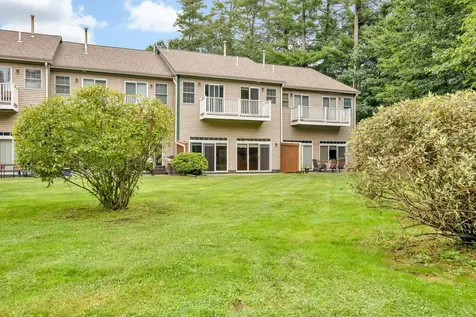 8 Deborah Lane Dover NH 03820