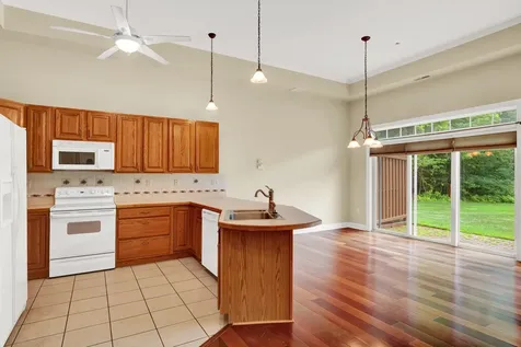 8 Deborah Lane Dover NH 03820