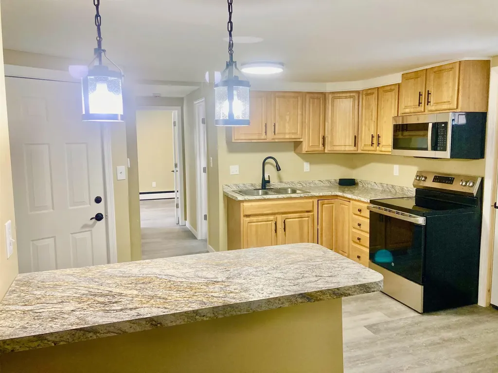 72 Plain Street Rutland City VT 05701