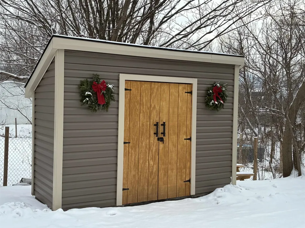 72 Plain Street Rutland City VT 05701