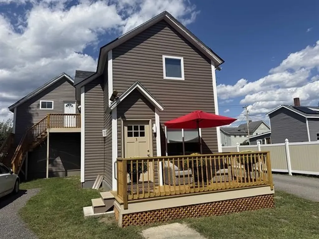 72 Plain Street Rutland City VT 05701