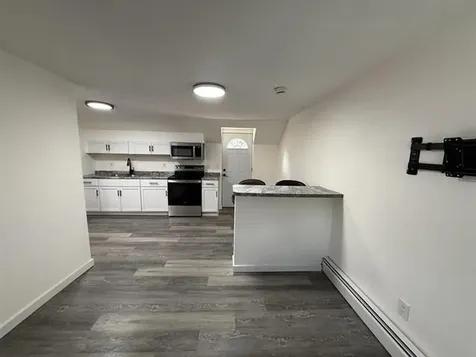 72 Plain Street Rutland City VT 05701