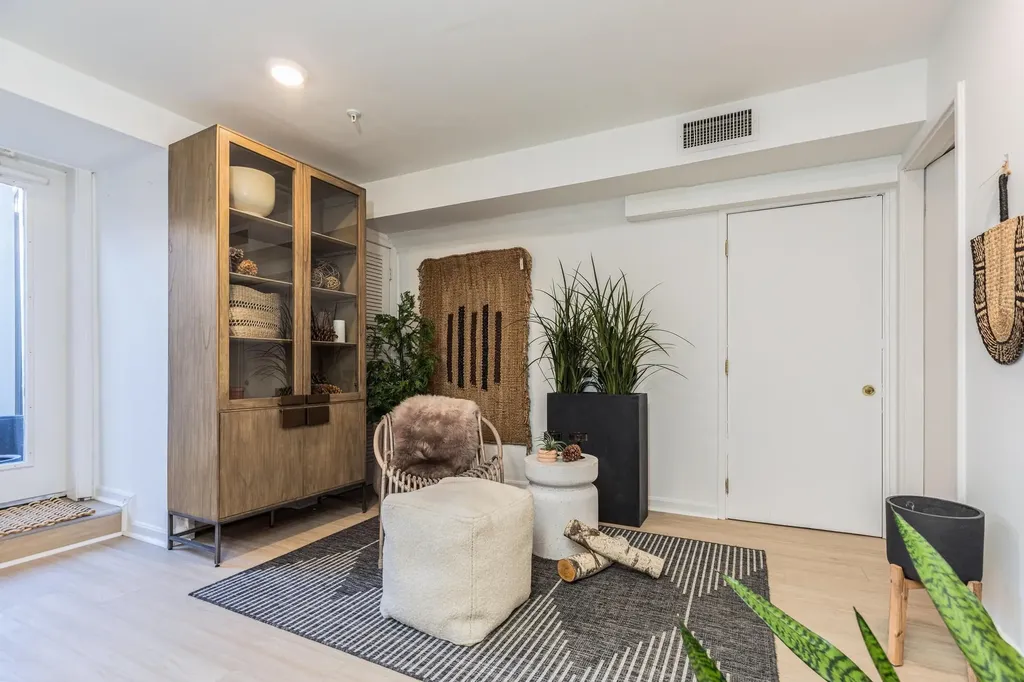 33 Deer Street Portsmouth NH 03801