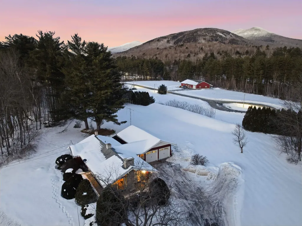 166 Connector Road Lincoln NH 03251