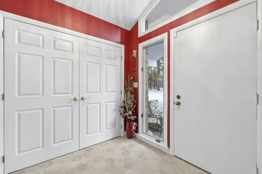 166 Connector Road Lincoln NH 03251