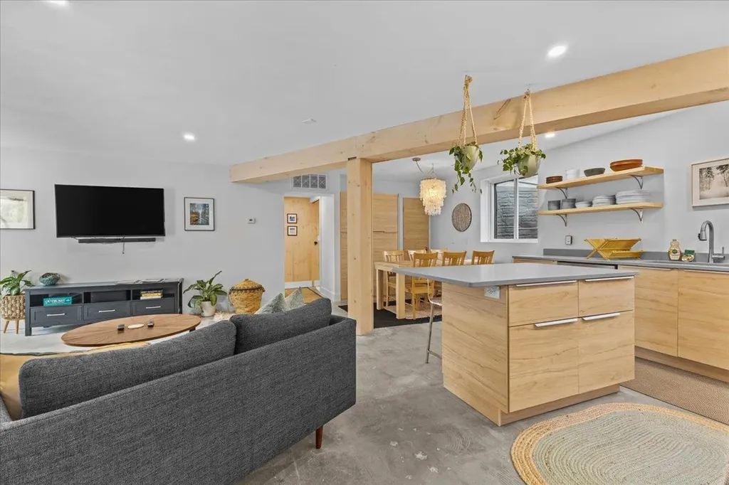 454 Mountain Road Stowe VT 05672