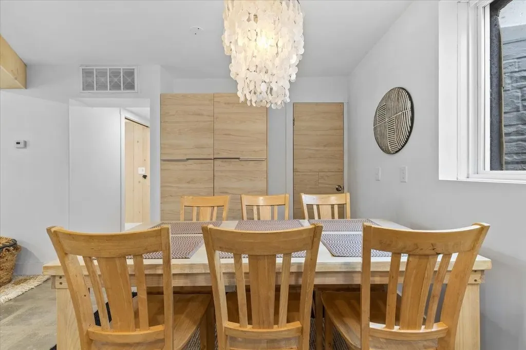 454 Mountain Road Stowe VT 05672