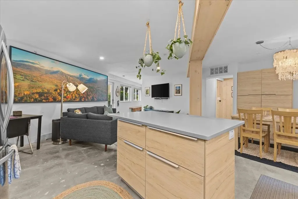 454 Mountain Road Stowe VT 05672