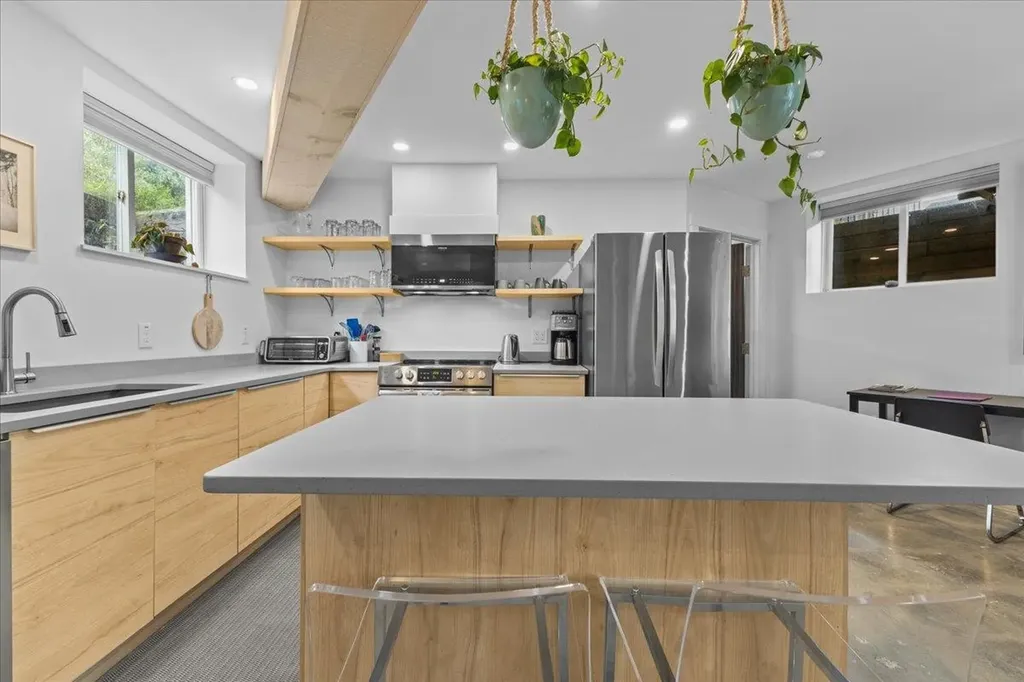 454 Mountain Road Stowe VT 05672