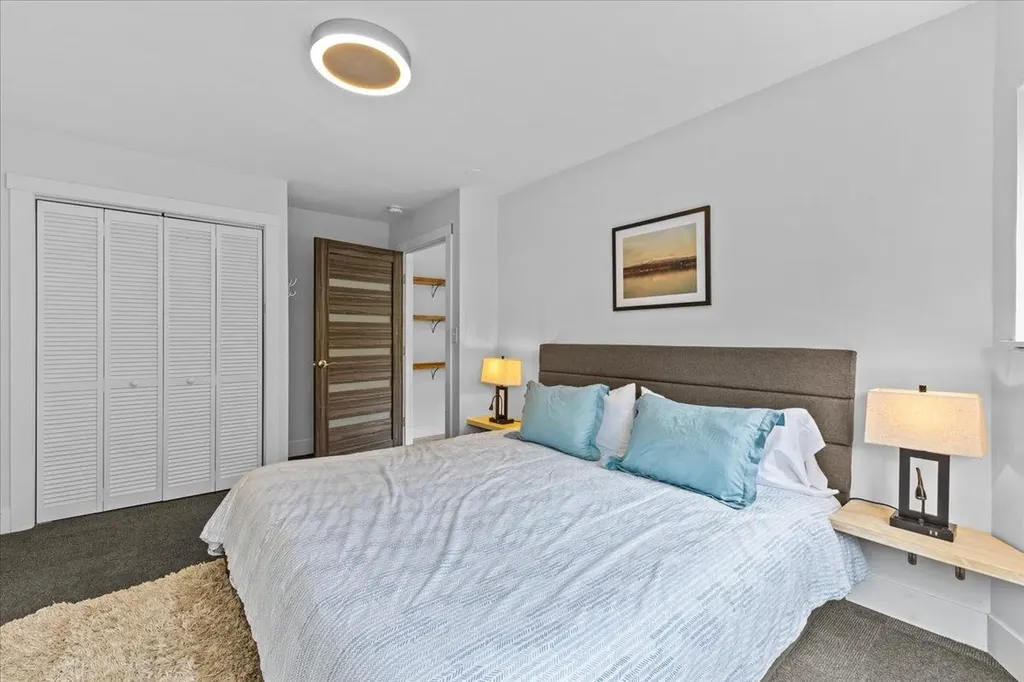 454 Mountain Road Stowe VT 05672