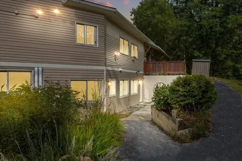 454 Mountain Road Stowe VT 05672