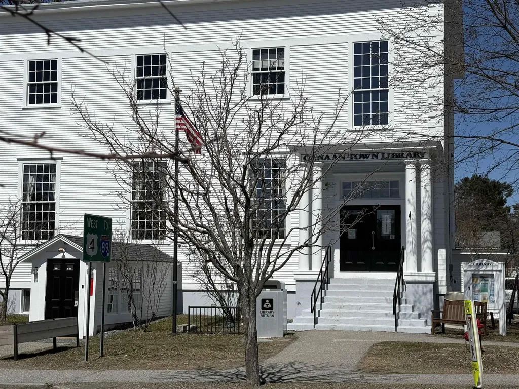 11 Dove Lane Canaan NH 03741