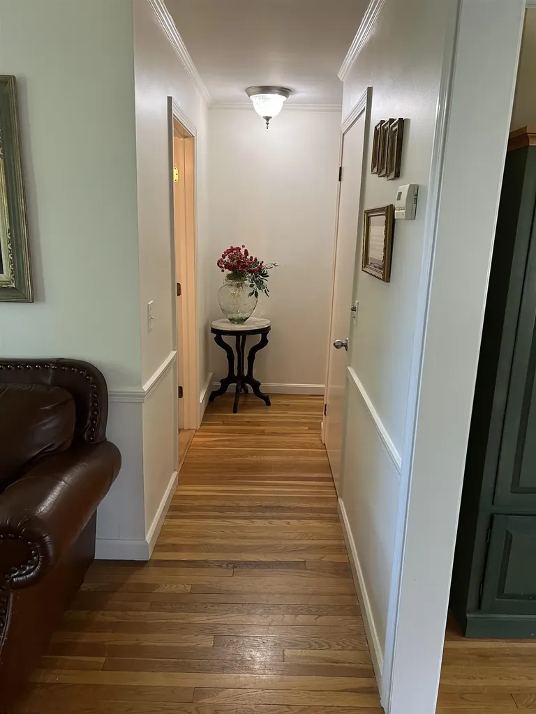 104 North Gate Road Manchester NH 03104