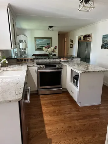 104 North Gate Road Manchester NH 03104