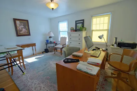 104 North Gate Road Manchester NH 03104