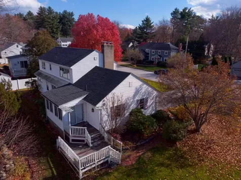 104 North Gate Road Manchester NH 03104