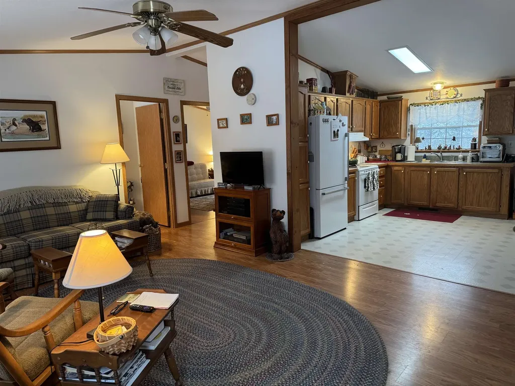 16 Hodsdon Shore Road Ossipee NH 03814