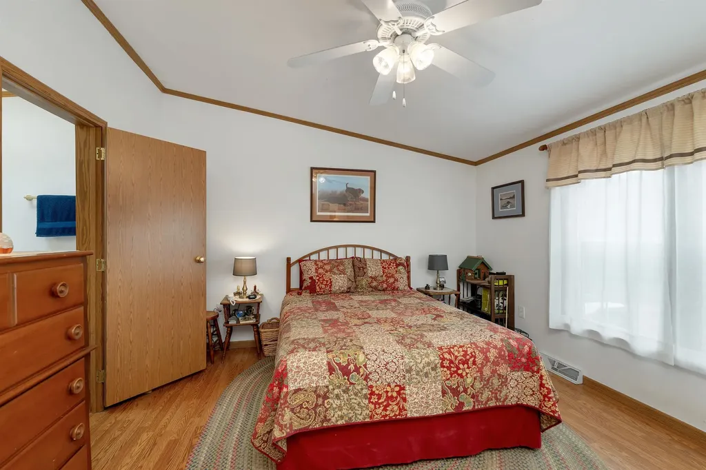 16 Hodsdon Shore Road Ossipee NH 03814