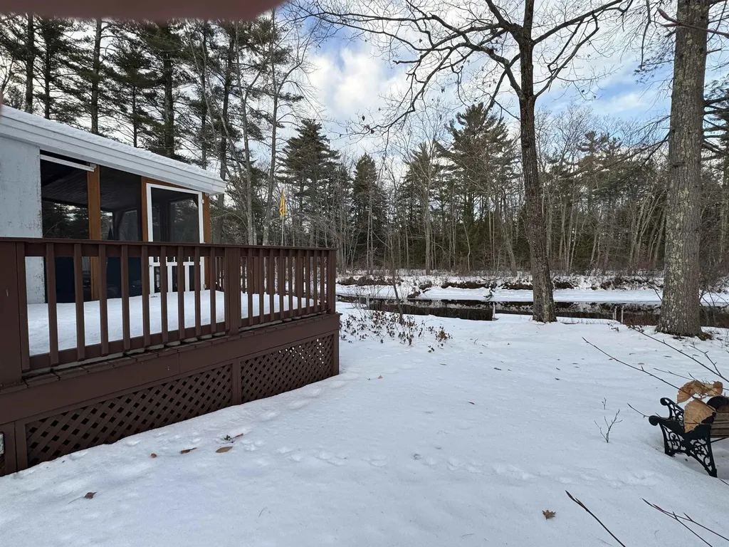 16 Hodsdon Shore Road Ossipee NH 03814