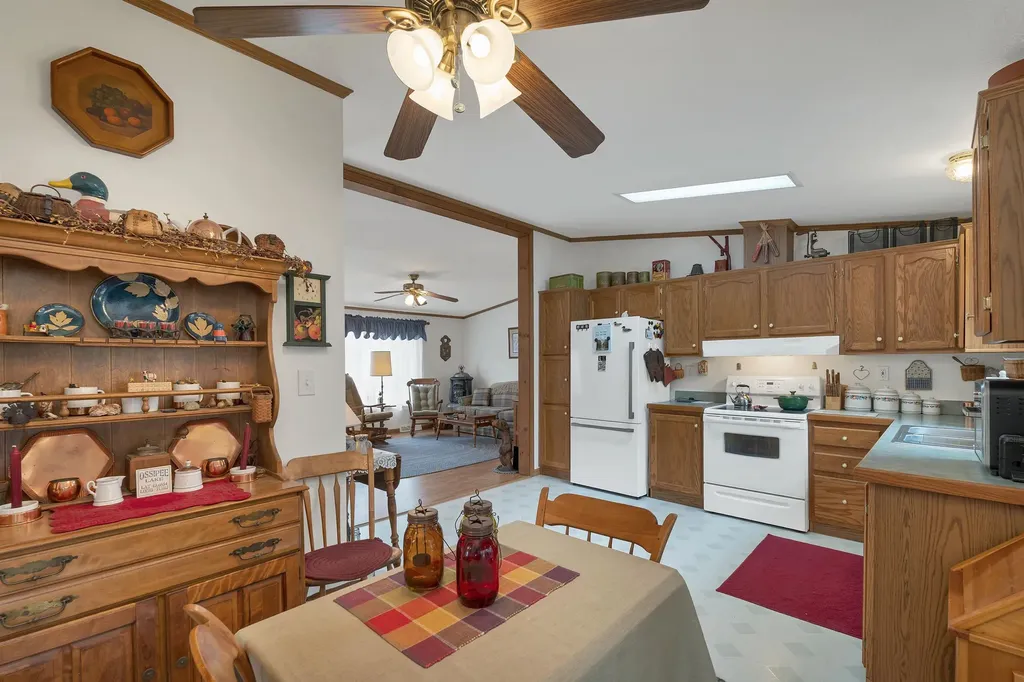 16 Hodsdon Shore Road Ossipee NH 03814