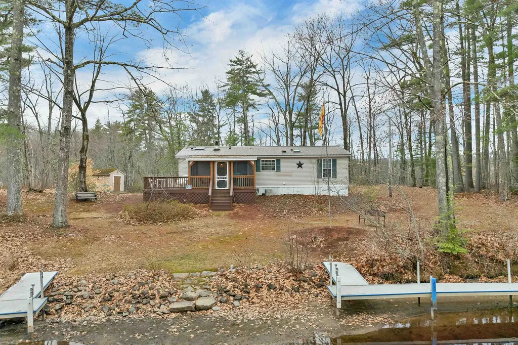 16 Hodsdon Shore Road Ossipee NH 03814