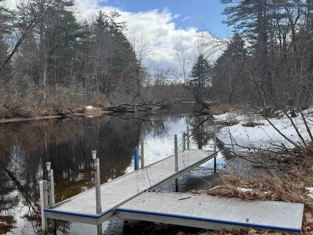 16 Hodsdon Shore Road Ossipee NH 03814