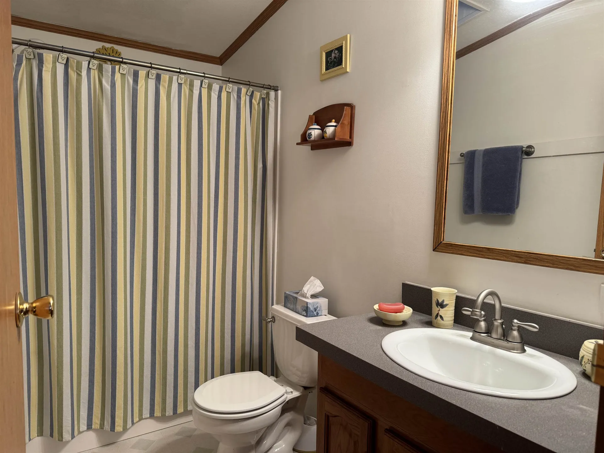 16 Hodsdon Shore Road Ossipee NH 03814