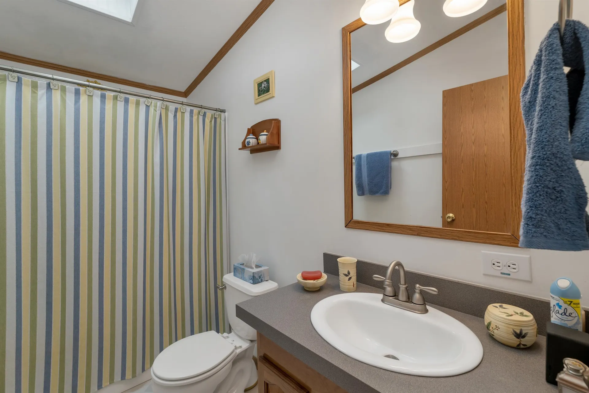 16 Hodsdon Shore Road Ossipee NH 03814