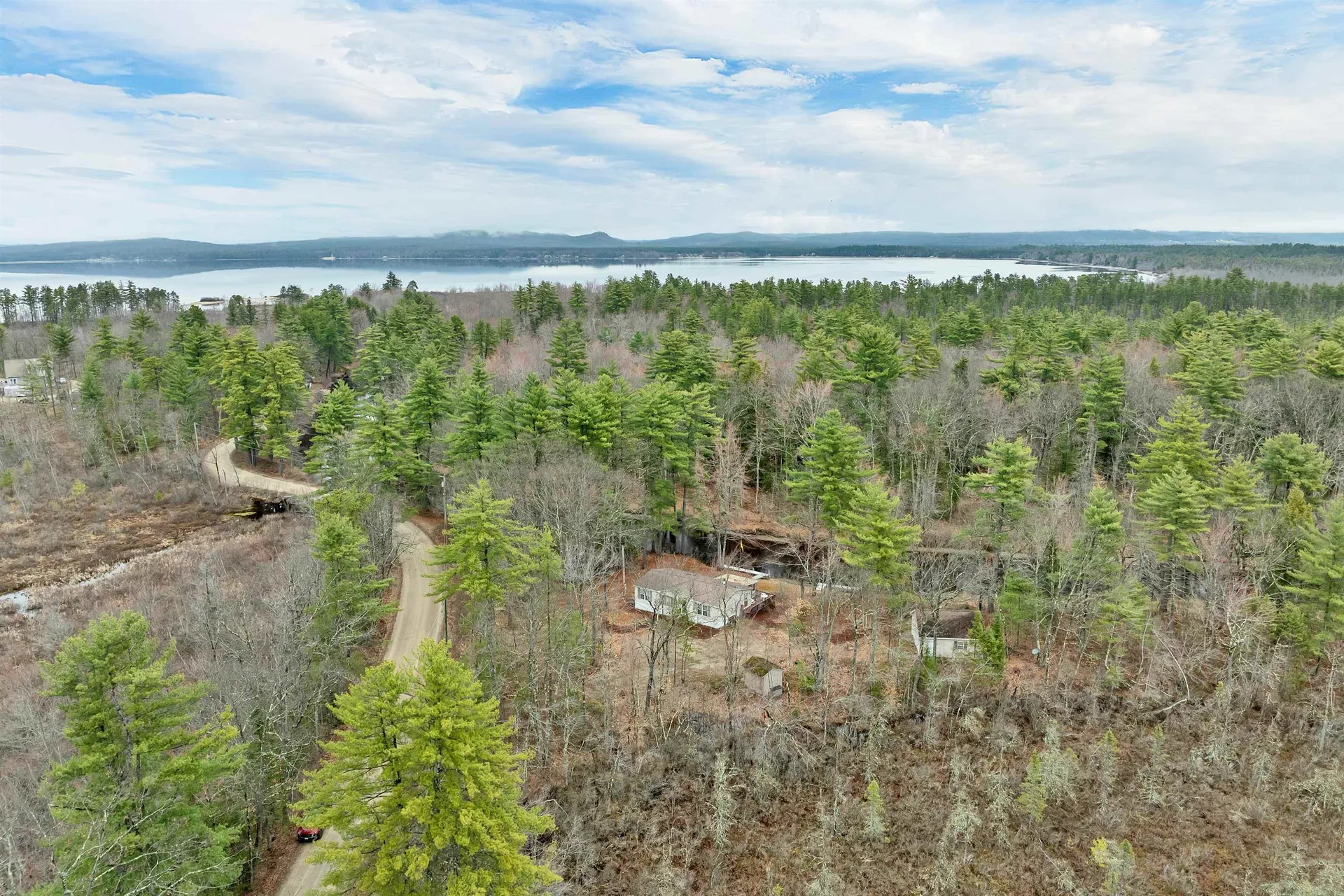 16 Hodsdon Shore Road Ossipee NH 03814