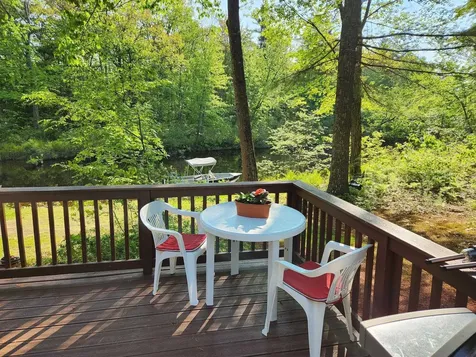 16 Hodsdon Shore Road Ossipee NH 03814