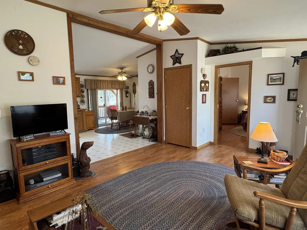 16 Hodsdon Shore Road Ossipee NH 03814