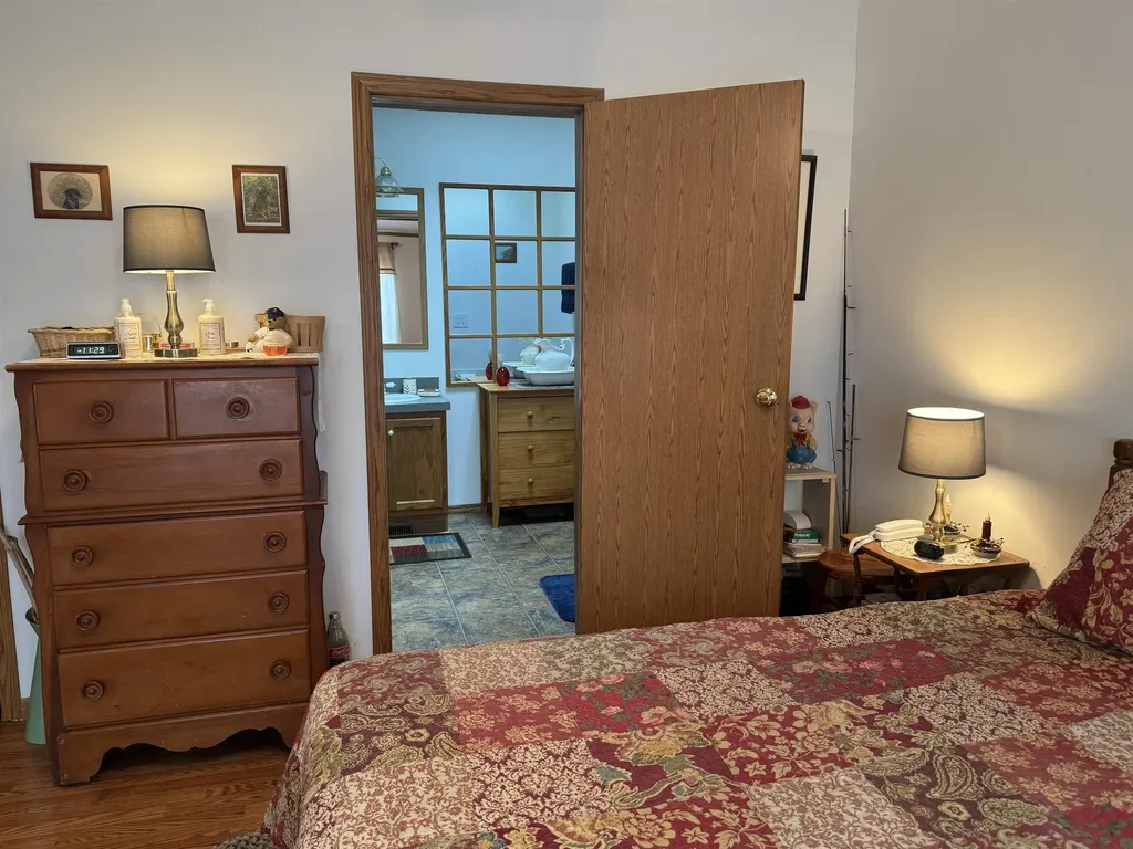 16 Hodsdon Shore Road Ossipee NH 03814