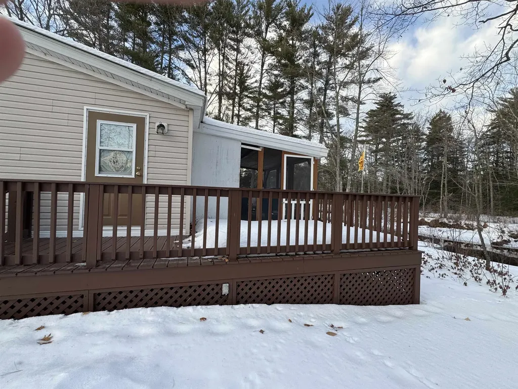 16 Hodsdon Shore Road Ossipee NH 03814
