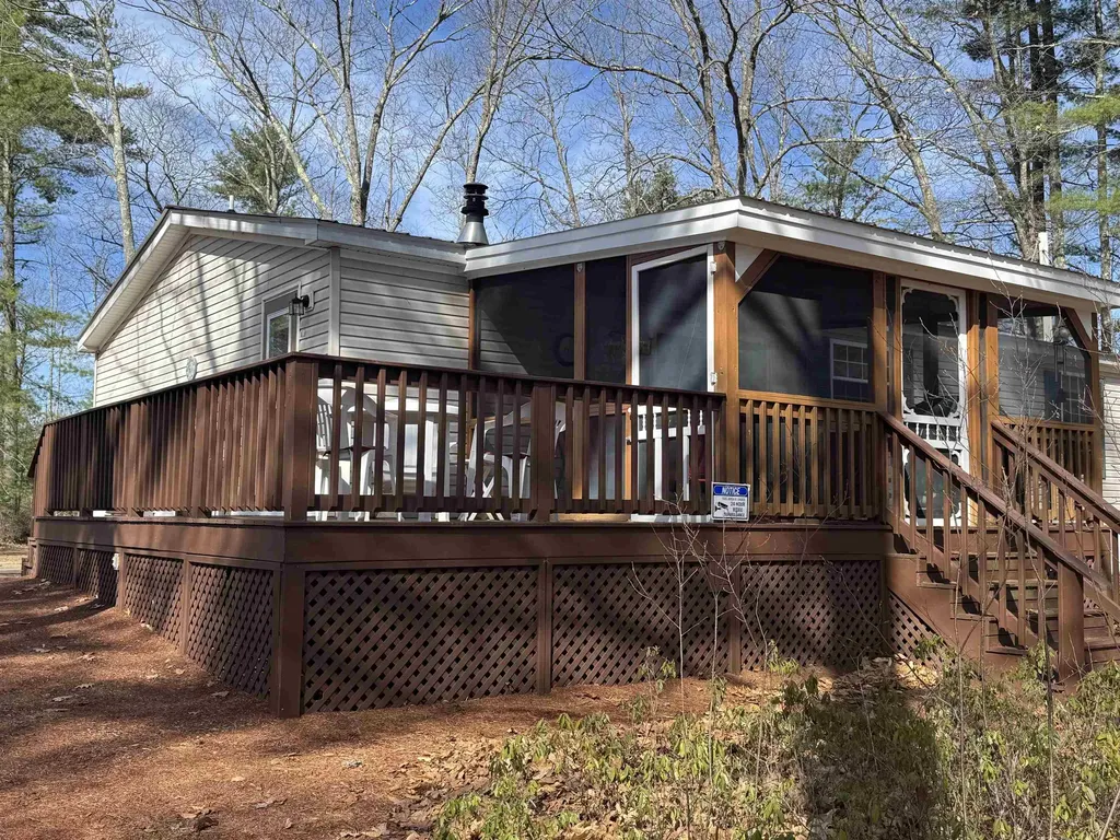 16 Hodsdon Shore Road Ossipee NH 03814