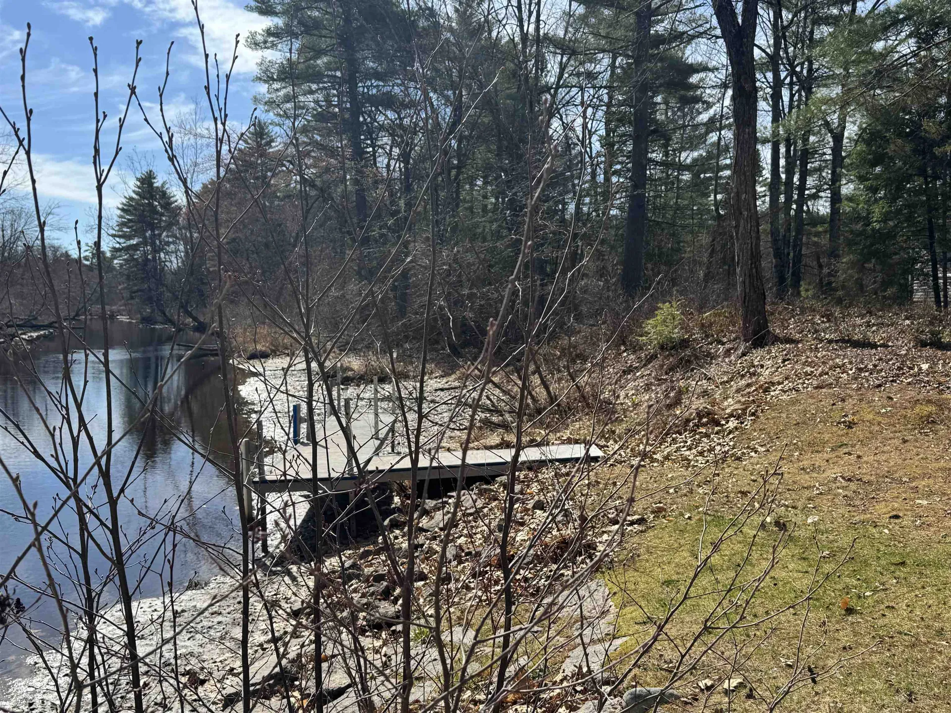 16 Hodsdon Shore Road Ossipee NH 03814