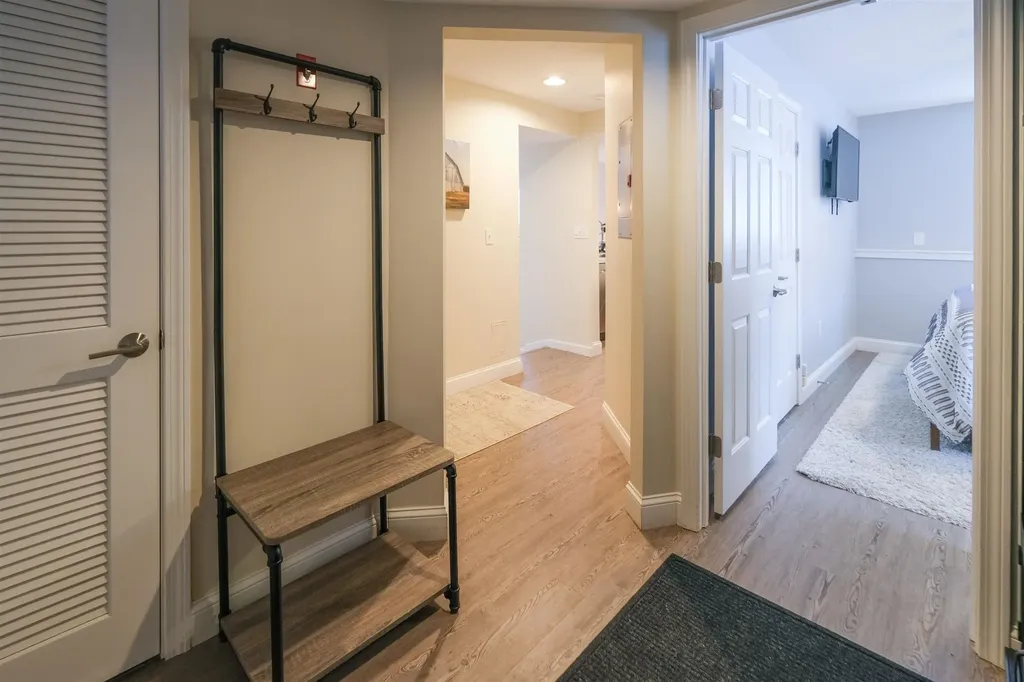 19 White Loop Ludlow VT 05149