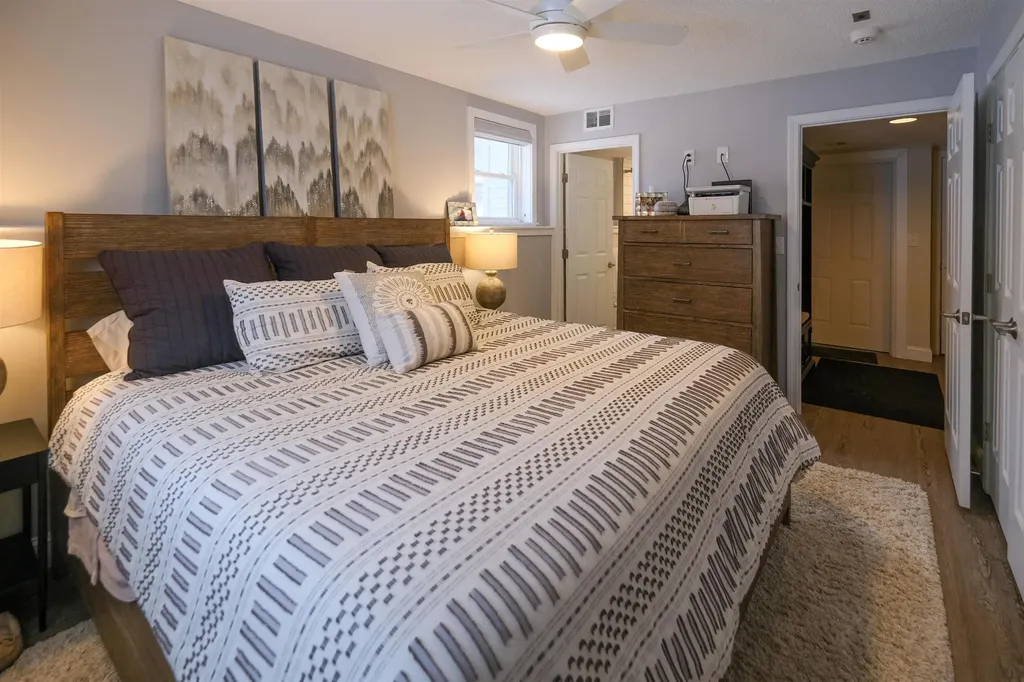 19 White Loop Ludlow VT 05149