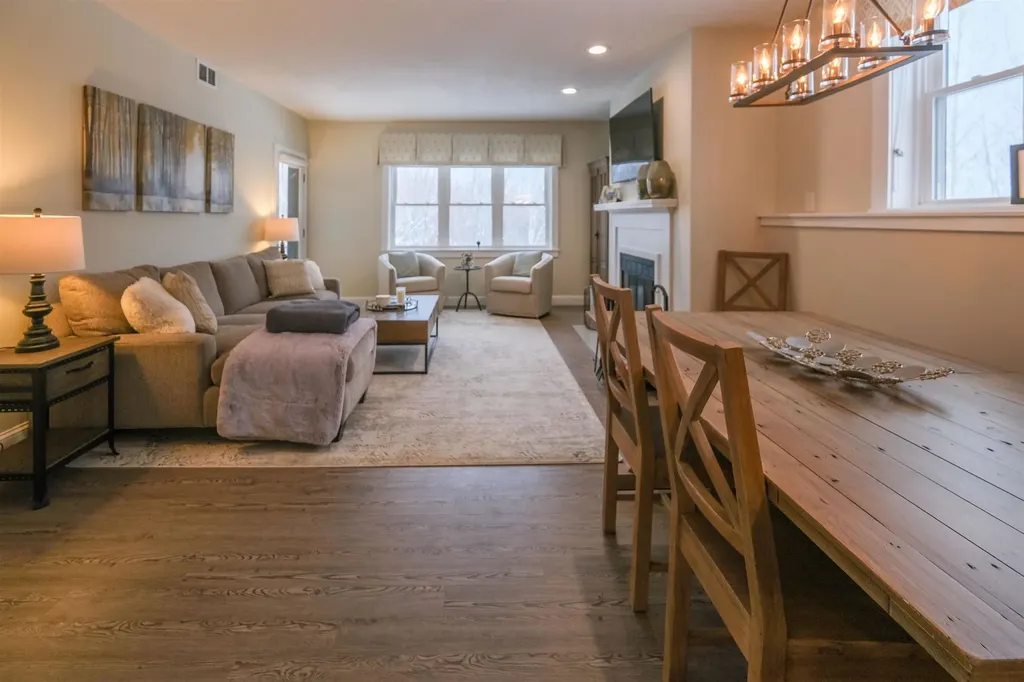 19 White Loop Ludlow VT 05149