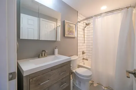 19 White Loop Ludlow VT 05149