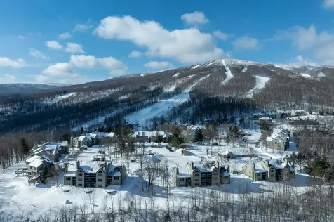 19 White Loop Ludlow VT 05149