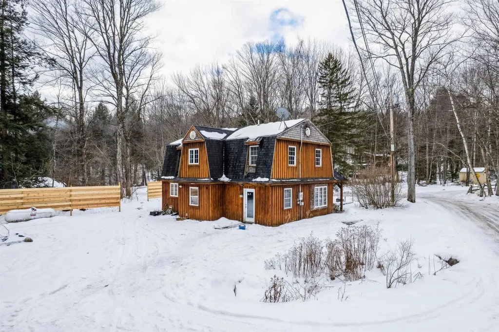 25 Laplante Road Cavendish VT 05142