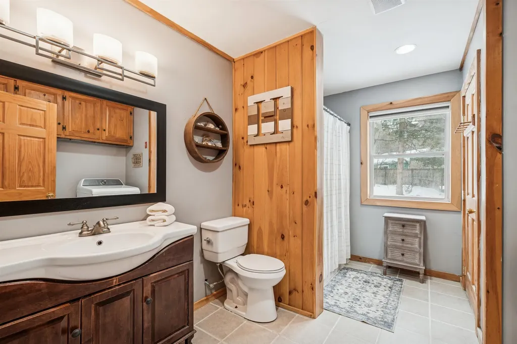 25 Laplante Road Cavendish VT 05142