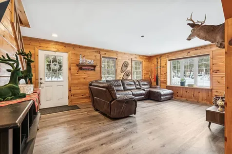 25 Laplante Road Cavendish VT 05142