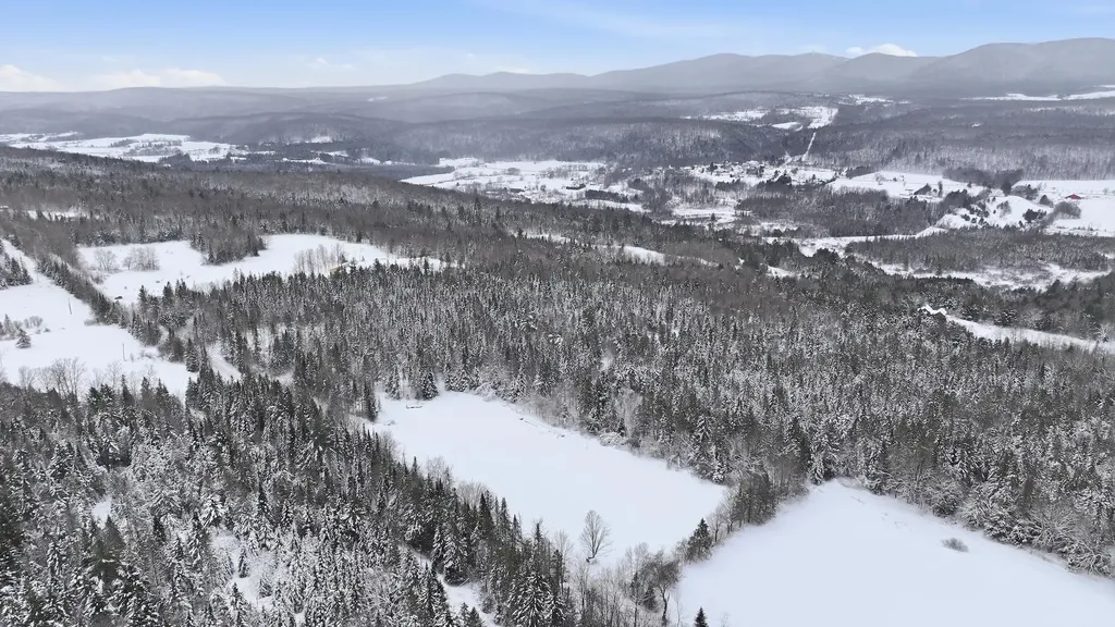 1090 Center Road Albany VT 05845