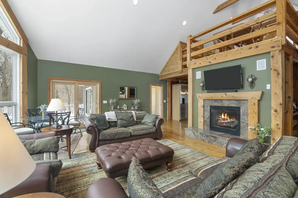 1 Tom's Cabin Road Dover VT 05356