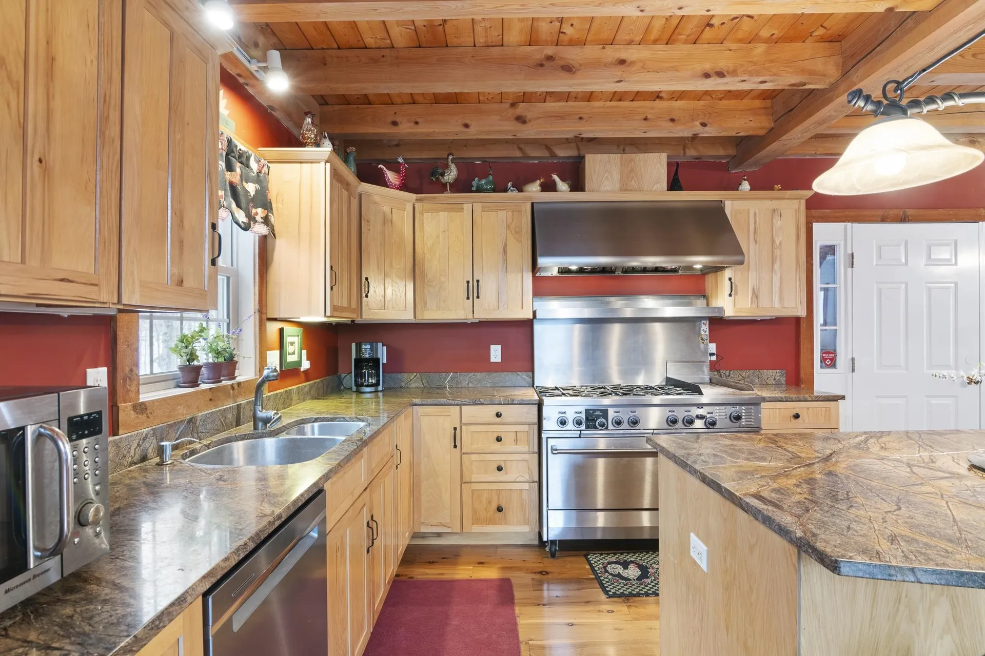 1 Tom's Cabin Road Dover VT 05356