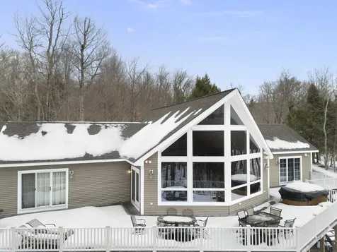 1 Tom's Cabin Road Dover VT 05356